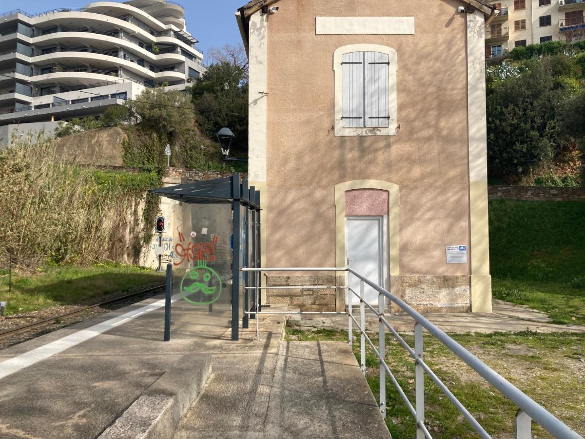 Mountain View & Sea View Location Chambre Individual 1 Sur 3 Chambres Dispo Avec Climes Mais Salle De Bain Et Salon En Commune Μπαστιά Εξωτερικό φωτογραφία
